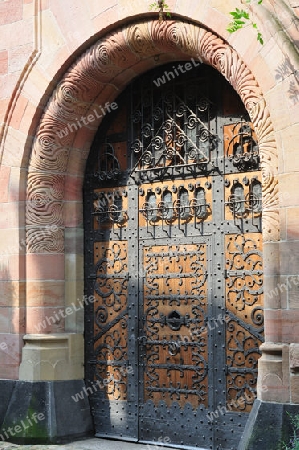 Altes Portal in Freiburg