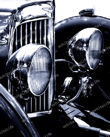 An oldcars face