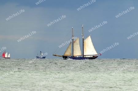 Segelschiffe an der Ostsee