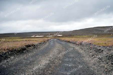 Auf einer der ber?hmt- ber?chtigsten Hochlandstrecken, der Sprengisandur, durch Islands Hochland. Eine menschenleere Asche- und Vulkanw?ste. Der "komfortable" Teil der Stra?e
