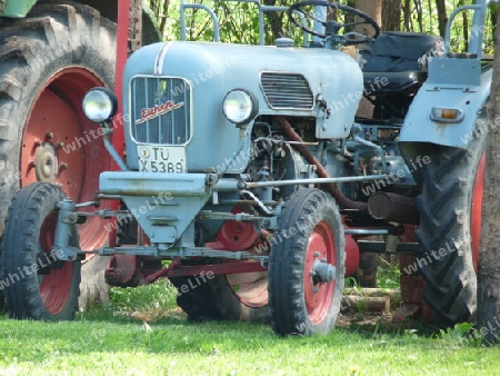 Alter Traktor