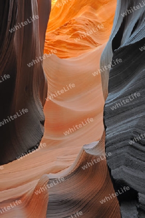 Gesteinsformen, Farben und Strukturen im Antelope Slot Canyon, Arizona, USA
