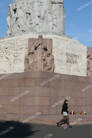 Das Freiheits Denkmal in der Neustadt in Riga, Lettland  