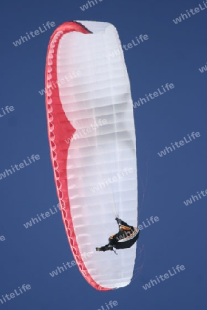 Paragliding 01