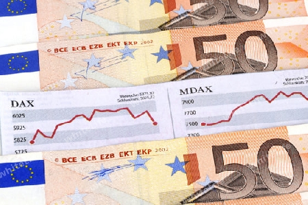 DAX,  MDAX Boersenkurve 50 Euro Banknoten, Geldscheine , Symbolbild fuer Boersengewinne, Boersenverluste