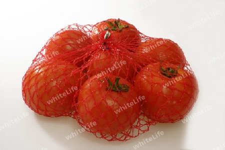 Tomaten im Netz