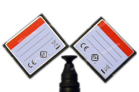 CompactFlash Speicherkarten mit Objektiv-Pinsel