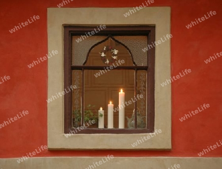 Kerzen in einem Fenster