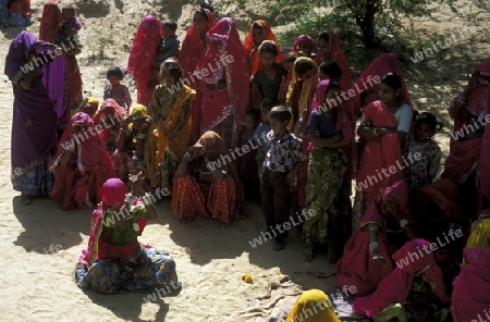 a women funural in the town of Jaisalmer in the province of Rajasthan in India.