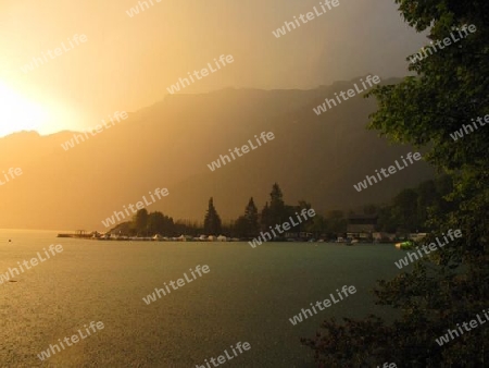 Sonnenaufgang in Interlaken