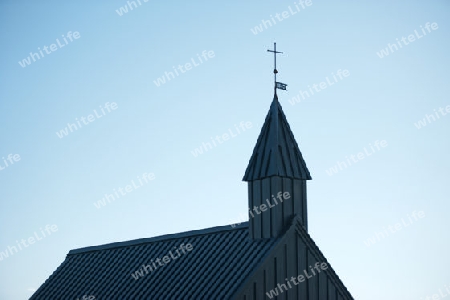 Der Westen Islands, Silhouette der Kirche von Budir auf der S?dseite der Halbinsel Sn?fellsnes