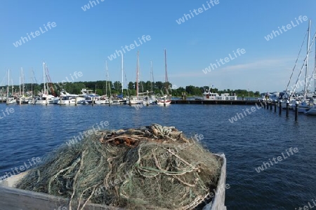 Fischernetze im Hafen