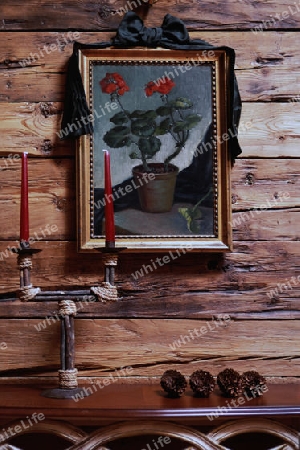 Bild an Holzwand