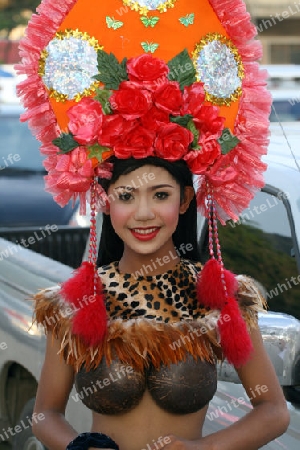 Karneval Kostuem aus den Tropen Insel Phuket