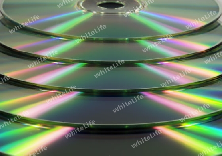 gestapelte CD/DVD's