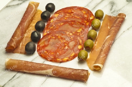 Chorizo und Jamon Serrano  spanische Wurstspezialitten