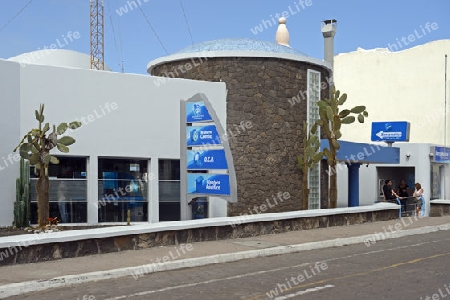 Filiale der Banco del Pacifico in Puerto Ayora,  Insel Santa Cruz, Indefatigable Island, Galapagos Archipel, Unesco Welterbe,  Ecuador, Suedamerika