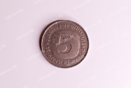 Single 5 DMark coin of the no longer current currency Deutsche Mark from Germany