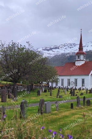 Historische Kirche in Nordfjordeid, Norwegen