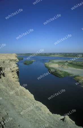 Der Fluss Euphrates zwischen Aleppo und der Grenze zom Iraq am Euphrat Fluss im Norden von Syrien im Nahen Osten.  