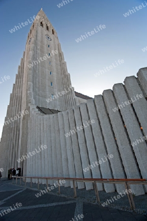 Reykjavik, Hallgrimskirkja, Kirche in der n?rdlichsten Hauptstadt Europas, Blick zum Turm hoch