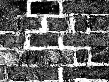 An old wall made of old brick factory - Eine alte Mauer aus altem Backsteinwerk