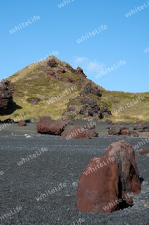 Der Westen Islands, am westlichen Ende der Halbinsel Sn?fellsnes, Lavabomben am schwarzen Strand von Djupalonssandur