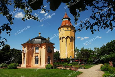 Schloss Pagodenburg und Wasserturm Rastatt