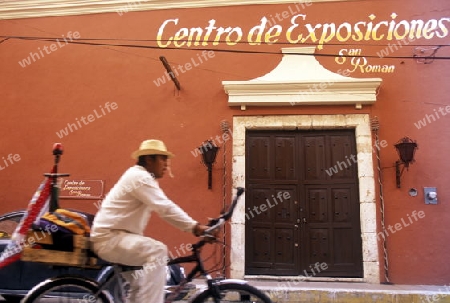 Ein altes coloniales Haus in der Altstadt Valladolid in der Provinz Yucatan in Mexiko. 






