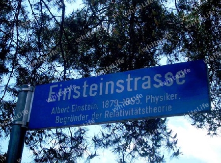 Einsteinstrasse