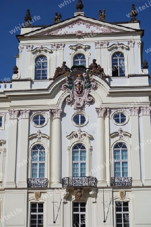 Prag, Erzbischöfliches Palais