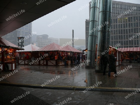 Berlin Postdamer Platz bei Regen