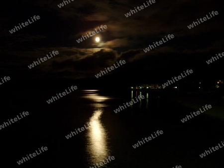 Mondlicht auf Meer