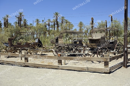 historische Kutschen um 1880 im Borax Museum, Furnace Creek, Death Valley Nationalpark, Kalifornien, USA