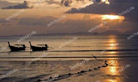 Longtailbotte am Railey Beach, Krabi, Thailand